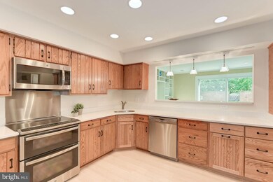 2309 N Glebe Rd, Arlington, VA 22207 - photo 4