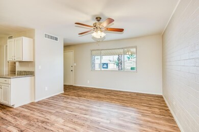 0005-Desert Hills (5)