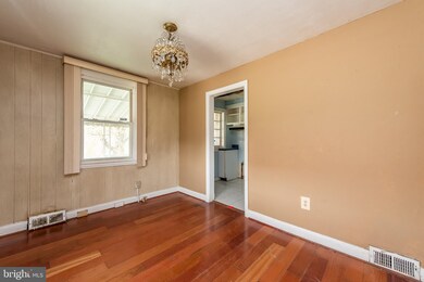 2540 Riggs Ave, Baltimore, MD 21216 - photo 5