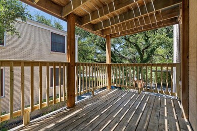 914 E 32nd St unit 102, Austin, TX 78705 - photo 2