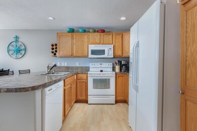 1897 SE 19th St, Lincoln City, OR 97367 - photo 6