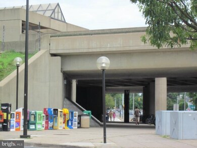 6430 Lily Dhu Ln, Falls Church, VA 22044 - photo 3