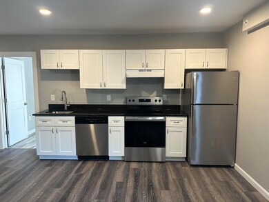 45 Monarch Way unit 203, Portsmouth, NH 03801 - photo 2