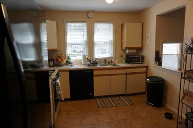 35 Lamplighter Ln unit 35, South Easton, MA 02375 - photo 3