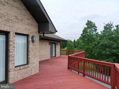 518 Girl Scout Dr, Hedgesville, WV 25427 - photo 6