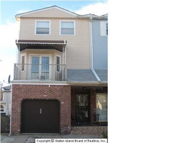 260 Merrymount St, Staten Island, NY 10314 - photo 2