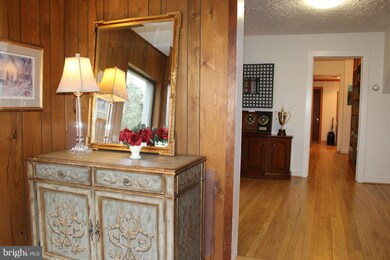 13425 Compton Rd, Clifton, VA 20124 - photo 3