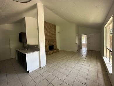 11024 Panicum Ct, Houston, TX 77086 - photo 2