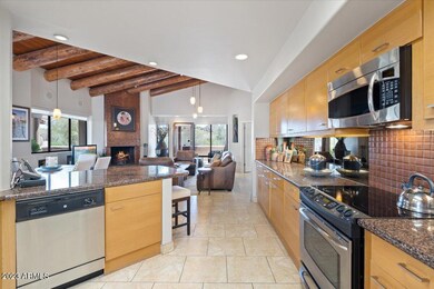 9246 E Whitethorn Cir, Scottsdale, AZ 85266 - photo 3