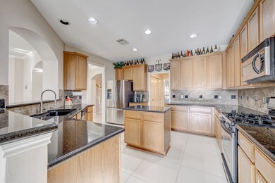 3018 E Lake Falls Cir, Spring, TX 77386 - photo 7