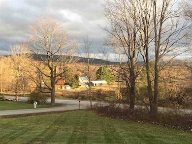 29 Mountain View Dr, Shaftsbury, VT 05262 - photo 2