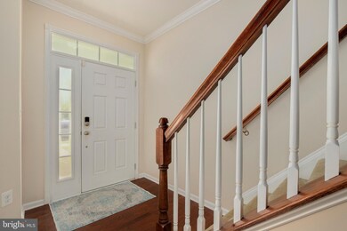 23083 Weybridge Square, Ashburn, VA 20148 - photo 4