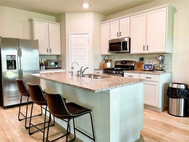 1233 Steed Bluff Dr, Alvin, TX 77511 - photo 4