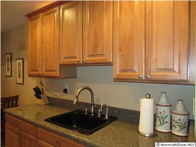 146 Cross Slope Ct unit A, Manalapan, NJ 07726 - photo 6