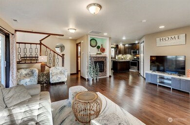 10529 Washington Way, Everett, WA 98204 - photo 4