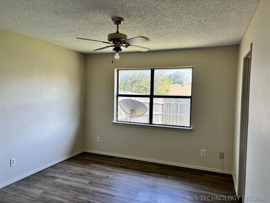 1612 Rustic Dr, Ardmore, OK 73401 - photo 4