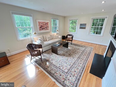 536 Piccadilly Rd, Towson, MD 21204 - photo 4
