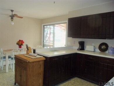 37 Mariette Place, Albany, NY 12209 - photo 4