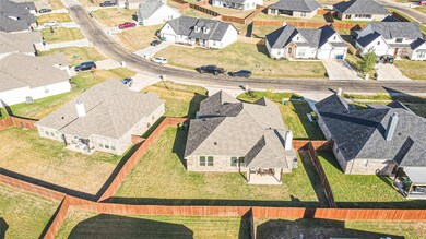 4013 Gallivant Dr, Granbury, TX 76049 - photo 3