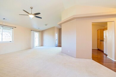 119 Meadowbrook Dr, Central Point, OR 97502 - photo 6