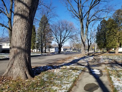 2305 Hermon Ave, Zion, IL 60099 - photo 4