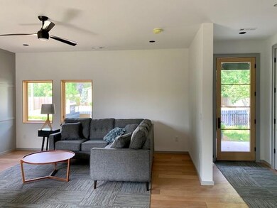 624 Bella Vista Rd, Bentonville, AR 72712 - photo 4