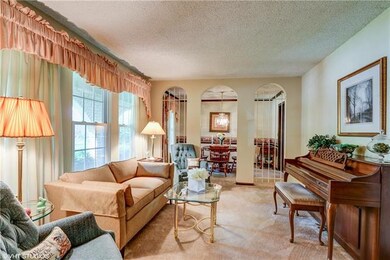 10310 W 48th St, Shawnee, KS 66203 - photo 2