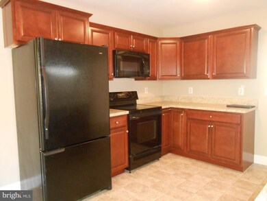 19645 Point Lookout Rd unit 19643, Lexington Park, MD 20653 - photo 2