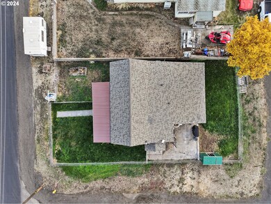 302 Main St, Rufus, OR 97050 - photo 4