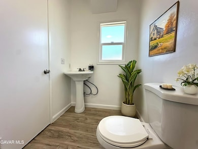 331 W 2nd St, Perris, CA 92570 - photo 6