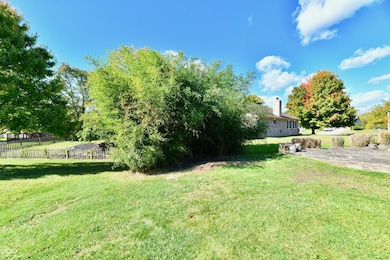 6724 Sparrowood Blvd, Indianapolis, IN 46236 - photo 5