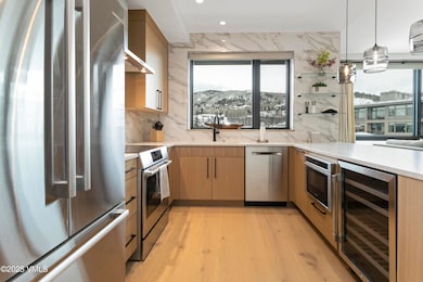 Weston Townhouse 304-007