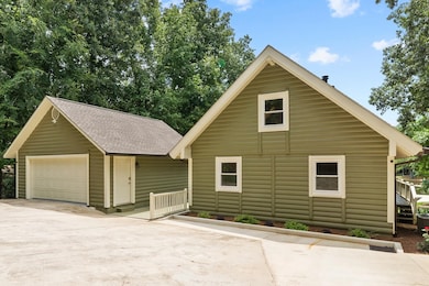 184 Whitney St, Eatonton, GA 31024 - photo 3