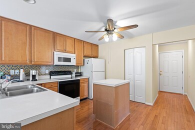 276 W Red Lion Dr, Bear, DE 19701 - photo 3