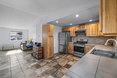3157 SW Quartz Avenue, Redmond, OR 97756