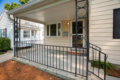 430 E Beechwold Blvd, Columbus, OH 43214 - photo 4