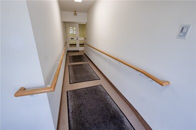 302 9th St, New Brighton, PA 15066 - photo 4