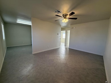 255 E 23rd St, Yuma, AZ 85364 - photo 2