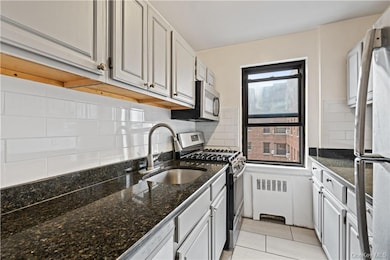 33 William St unit 6F, Mount Vernon, NY 10552 - photo 3