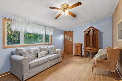 16910 Head Ave, Hazel Crest, IL 60429 - photo 7