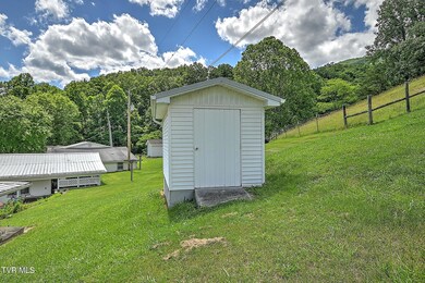 289 Hilton Rd, Gate City, VA 24251 - photo 4