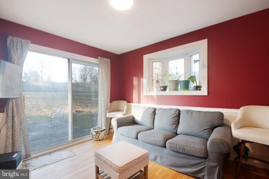 4 Sunnyking Dr, Reisterstown, MD 21136 - photo 2