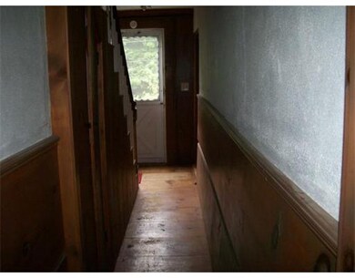 272 Maple Ave unit 1, Rutland, MA 01543 - photo 2