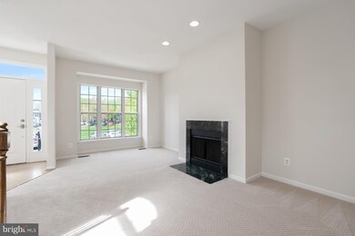 4140 Ashmere Cir, Dumfries, VA 22025 - photo 7