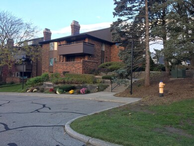 3_Condo_exterior