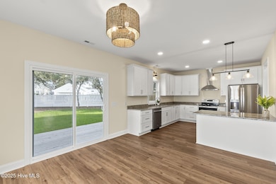 Central dining space