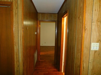 2406 Bernard St unit 24, Denton, TX 76205 - photo 4