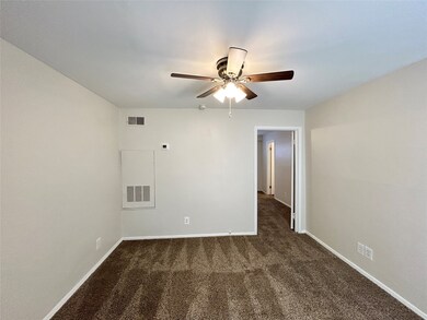 5415 Scott St unit 15, Houston, TX 77021 - photo 2