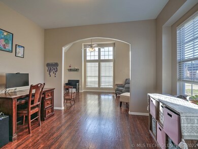 1728 W Charleston St, Broken Arrow, OK 74011 - photo 6