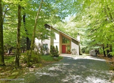 5541 Fox Run, Pocono Pines, PA 18350 - photo 2